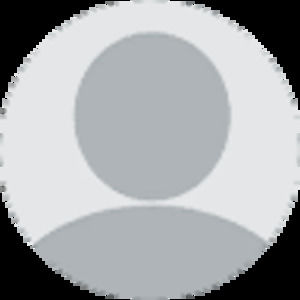 Meet your Posher, Adriana